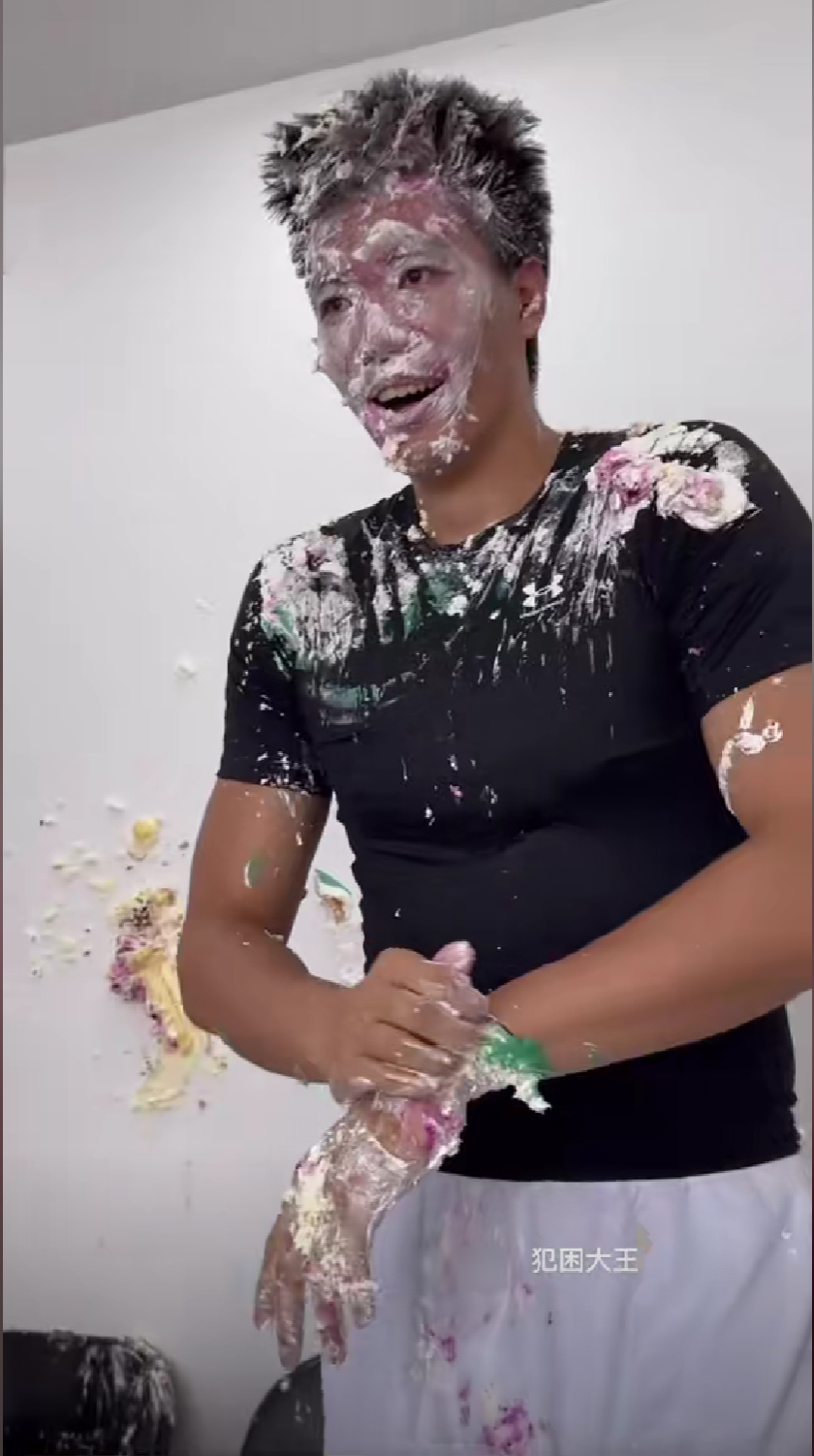 了自己在龙 了自己在龙