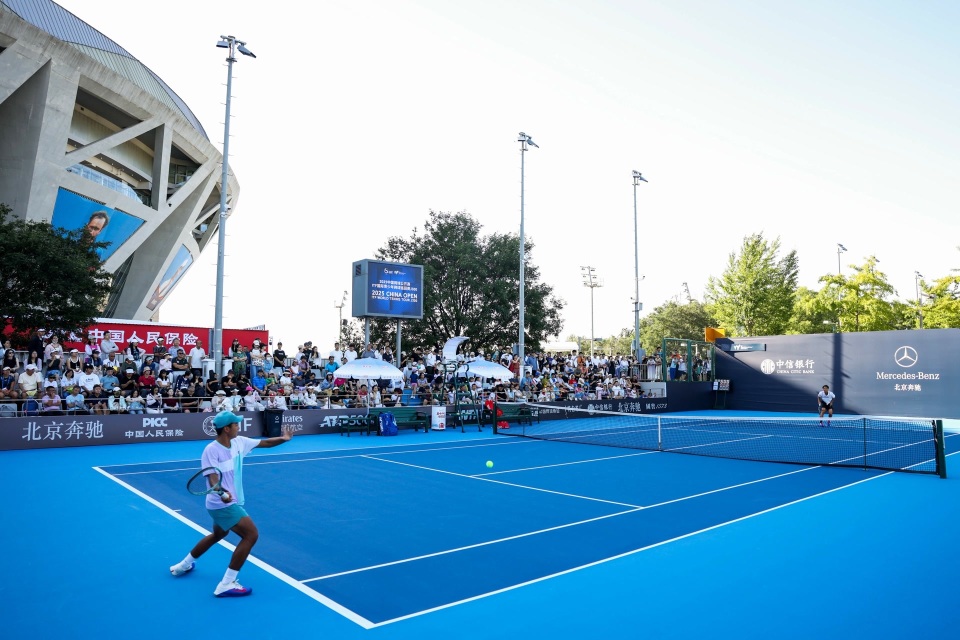 国家网球中, 巡回赛J, https 国家网球中, 巡回赛J, https