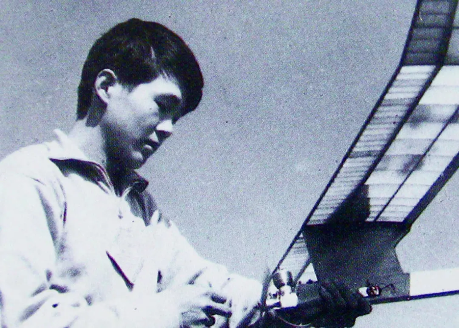 度角投得最, 手榴弹没拉