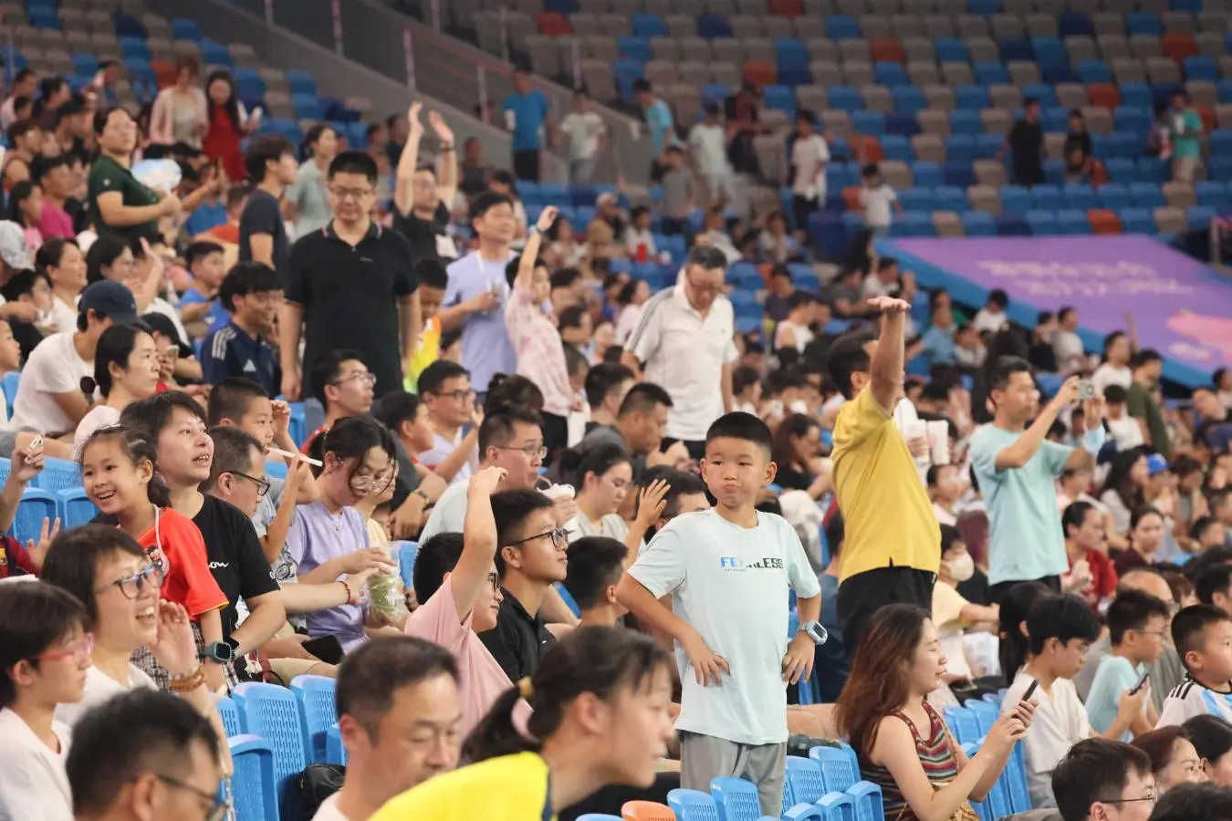 cn, 凭借这粒关 cn, 凭借这粒关