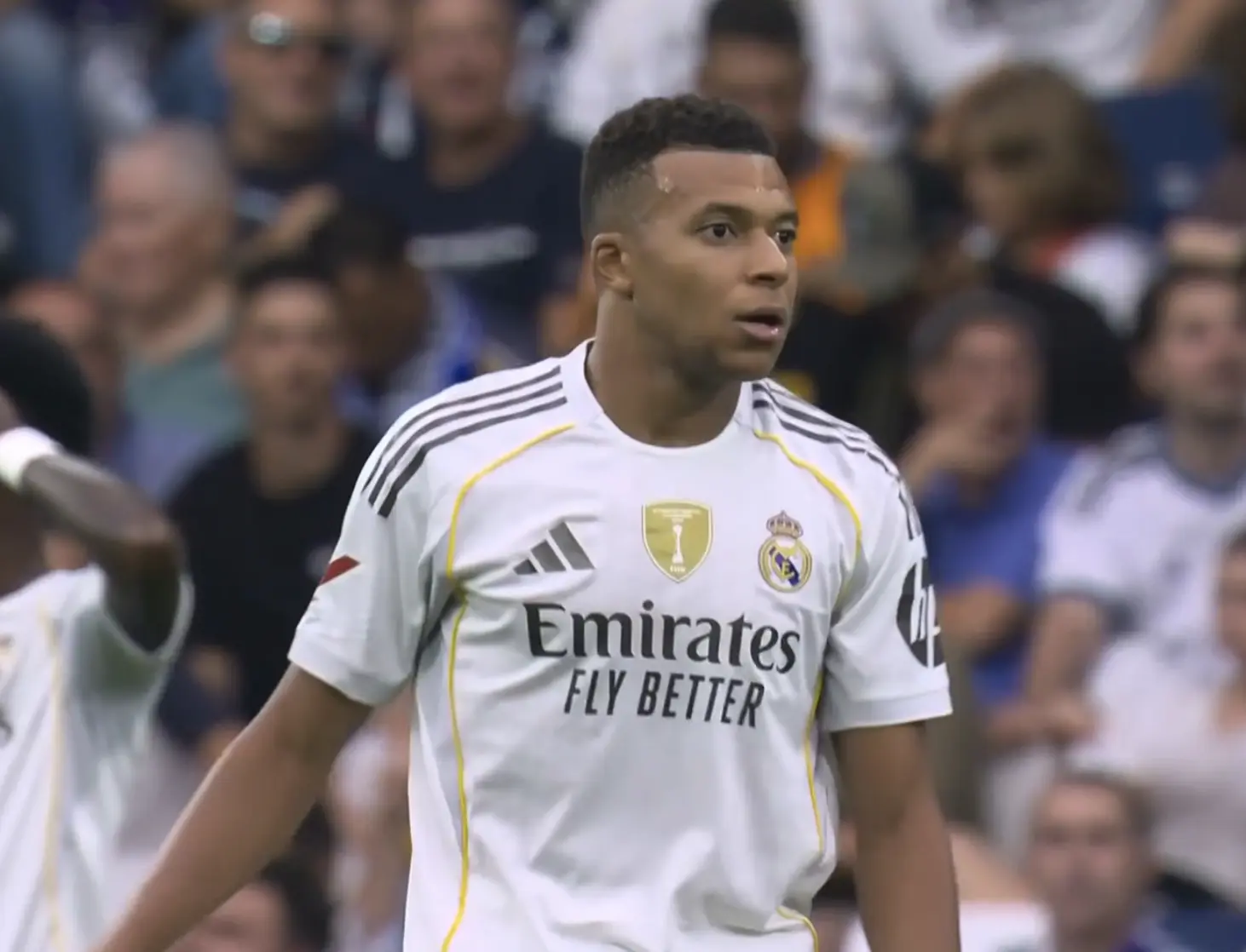 主角, 豪门狂欢夜