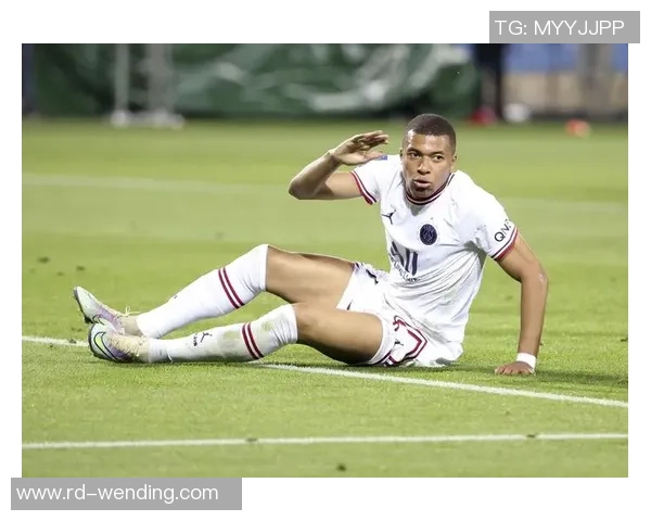 登贝莱荣膺世界足球先生,姆巴佩收成6100万欧元的背面故事